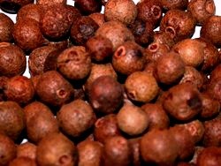 Μπαχάρι (Allspice)
